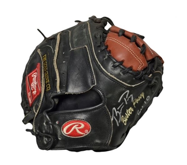 2010 Buster Posey Game-Used and Signed Catchers Mitt ( World Series Championship Season PSA/DNA)